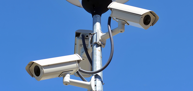 Instalując monitoring na własnej posesji możesz złamać prawo