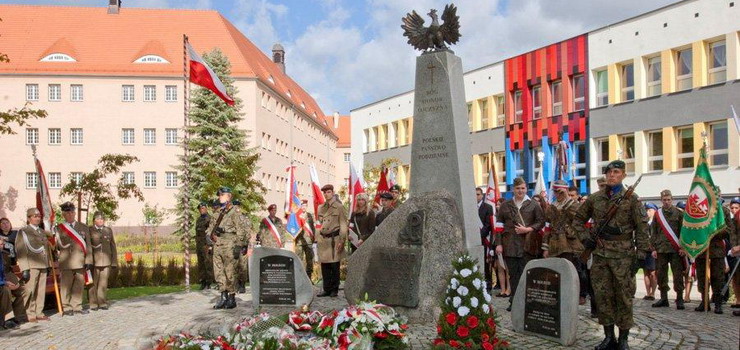 W niedziel uroczystoci 76. rocznicy powstania Polskiego Pastwa Podziemnego