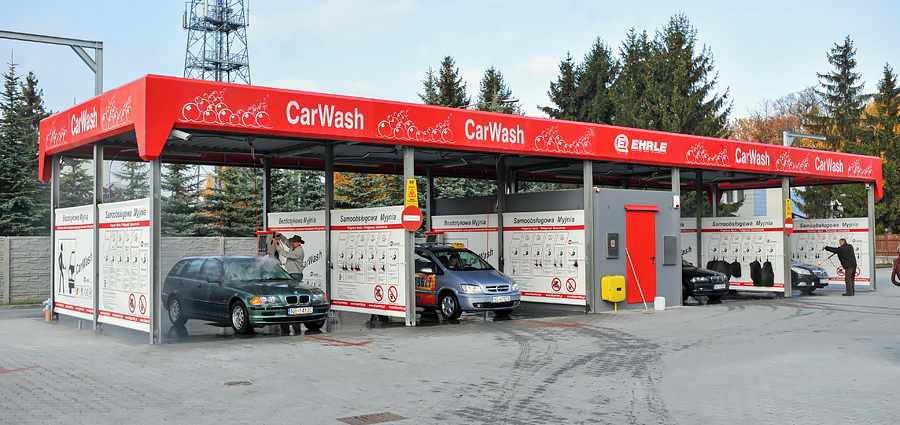 Nowa myjnia bezobsługowa przy ul. Królewieckiej już otwarta. W weekend auto umyjesz taniej