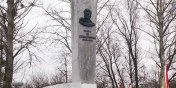 Kaliningrad czy Kursk? Gdzie trafi popiersie radzieckiego generała zdemontowane w Pieniężnie?