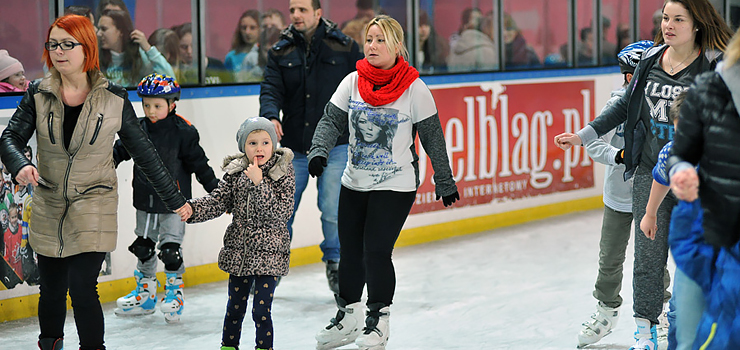 W niedzielę na lodowisku rusza Ice Party