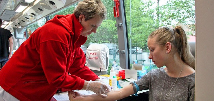 Elbląskie Centrum Krwiodawstwa decyzją dyrekcji z Olsztyna ma pracować krócej. Prezydent interweniuje