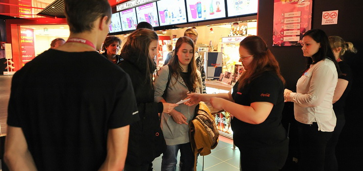 Przyszli do kina o 22.00, by wyjść z niego po 9 godzinach. Za nami kolejny nocny maraton filmowy ENEMEF