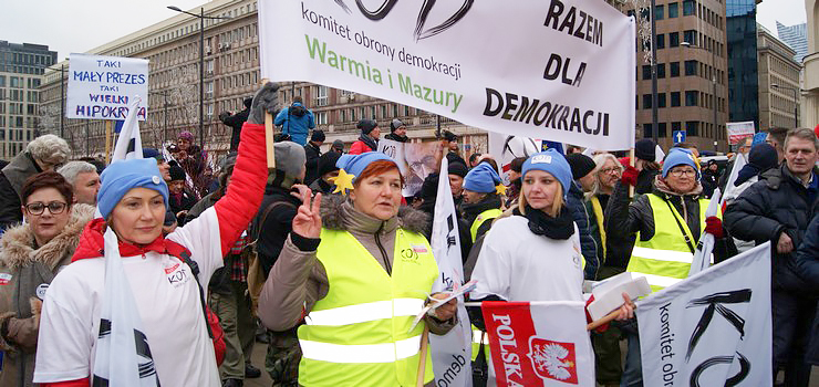 Elblążanie manifestowali w stolicy w imię wolnych mediów. Zobacz fotoreportaż