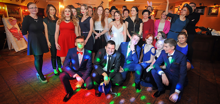 "Nasza Studniówka zawsze jest wyjątkowa". Zobacz, jak bawili się maturzyści Liceum Plastycznego