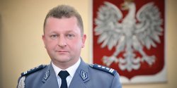 „Musimy si� zmienia�, aby si� rozwija�”. Od dzi� elbl�sk� policj� kieruje insp. Krzysztof Konert