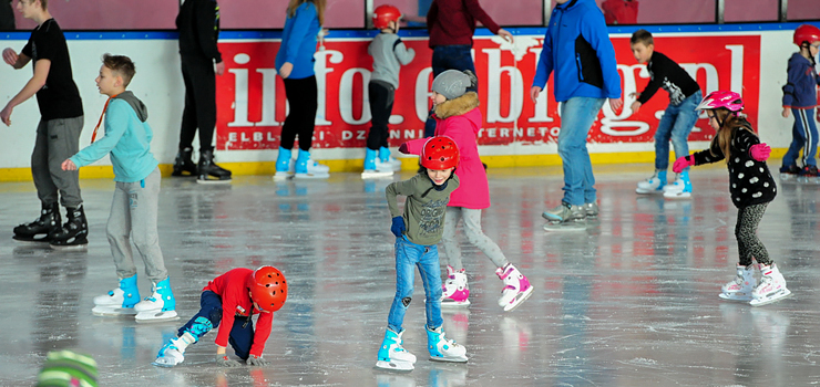 Padł rekord - z bezpłatnych zajęć na lodzie skorzystało 301 osób!