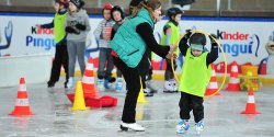 "Dzieci z Elbl�ga bardzo dobrze je�d��. I to od najm�odszych lat" - zobacz zdj�cia z festynu lodowego