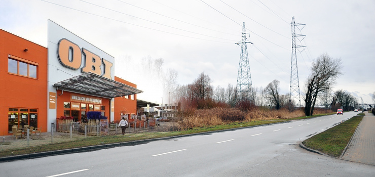 Lata mijają, marketu nie ma, a kary rosną. Co dalej z terenem na rogu Żuławskiej i Warszawskiej?