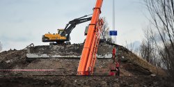 Starego wiaduktu ju nie ma. W jego miejscu pod koniec roku stanie nowy - zobacz zdjcia