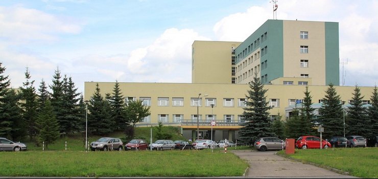Wysza ze szpitala i zagina. Policja prosi o pomoc w znalezieniu 71-latki