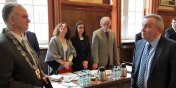 Marek Mital zrzek si mandatu. W RM zastpi go Piotr Derlukiewicz