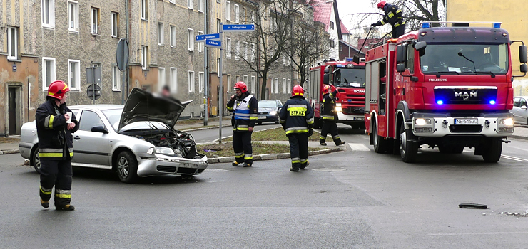 Grone zderzenie na skrzyowaniu ul. Malborskiej, Zagonowej i Fabrycznej