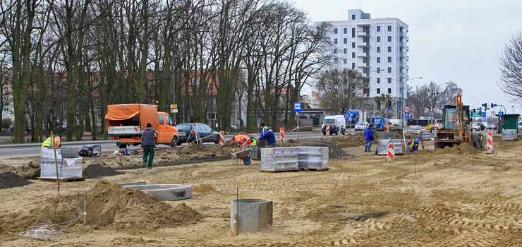 Na Piłsudskiego powstaje nowy parking. Będzie częściowo ogólnodostępny