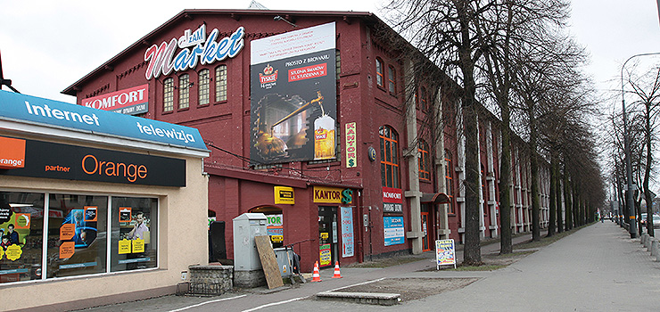 Miasto może zarobić aż 2,3 mln zł na sprzedaży działek po dawnym Zamechu. Na własność chce je przejąć Elzam-Market