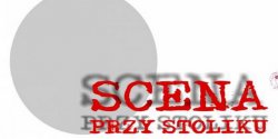"Grace i Gloria" na Scenie przy stoliku
