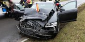 Płk. Dąbka-Węgrowska: wypadek na skrzyżowaniu. Jedna osoba w szpitalu po zderzeniu dwóch osobówek