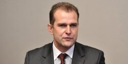 By�y wiceprezydent dyrektorem szko�y? Rada pedagogiczna pozytywnie ocenia�a kandydatur� Bogus�awa Milusza 