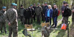„Dzie� wyzwa�” w Dow�dztwie 16 PDZ