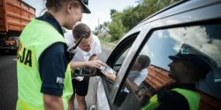 Bezpieczny, majowy weekend? Pod kontrol� policjant�w b�d� drogi i akweny wok� Elbl�ga