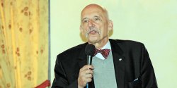 Janusz Korwin-Mikke: Zawsze by�o tu co� nie w porz�dku z parti�, ale tym razem to ju� osi�gn�o dno