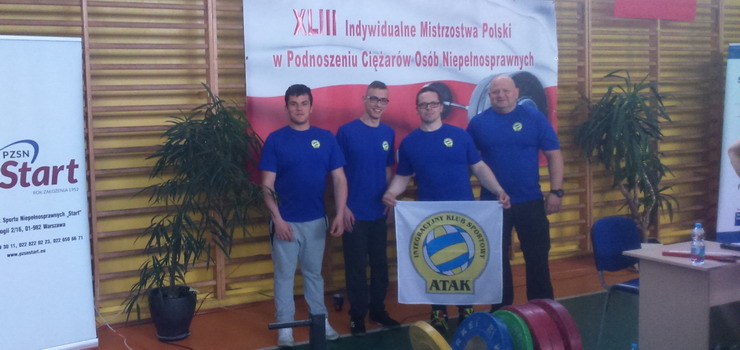 3 medale Mistrzostw Polski w podnoszeniu ciężarów osób niepełnosprawnych w Bydgoszczy