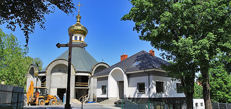 Budynek Ośrodka Doradztwa już stoi. Teraz czas na dokończenie budowy nowej cerkwi