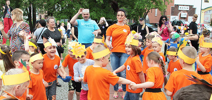 Młodzi elblążanie opanowali Starówkę – zobacz zdjęcia z obchodów Dnia Dziecka