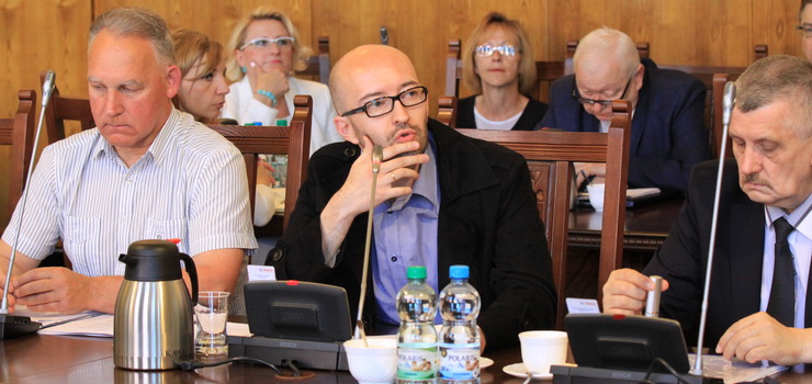 Połączenia szpitali jeszcze nie będzie. Radni PiS zawnioskowali o zdjęcie uchwały z sesji