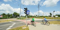 Za przejechanie rowerem przez przej�cia dla pieszych mo�esz dosta� mandat