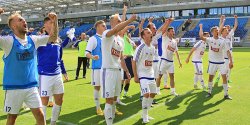 Olimpia wygrywa pierwszy mecz bara�owy o II lig�. Zobacz obszern� galeri� zdj�� z meczu w Lublinie