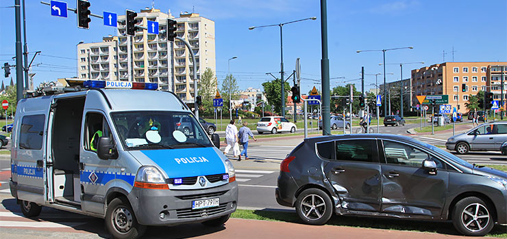 Kolizja parkingowa, czyli jak si zachowa zgodnie z… etykiet