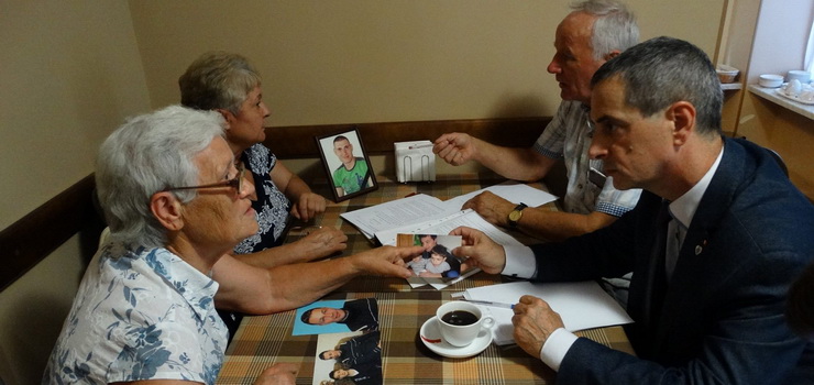 Marszałek Senatu nie wyraził zgody na wyjazd parlamentarzystów. Wcisła: Nie musiał. Jechaliśmy jako osoby indywidualne