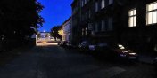Mieszkacy Zamkowej od lat czekaj na owietlenie swojej ulicy. Co na to Miasto?