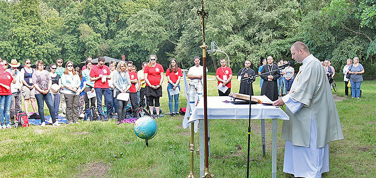 Na polanie w Bażantarni odbyła się msza święta - zobacz fotorelację