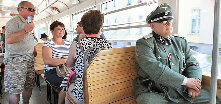Tramwajem przez okupowaną Warszawę - zobacz zdjęcia