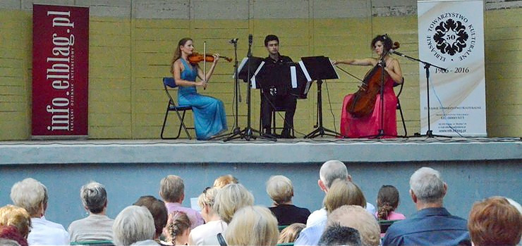 "Jest to inicjatywa dla wszechstronnej publiczności"