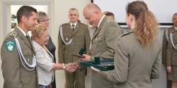 �lubowanie, mianowanie i wr�czenie emblemat�w w W-MOSG