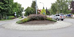 Rondo na �eromskiego po latach zyska pami�tkow� tablic�. Oznakowane zostanie te� rondo "Solidarno�ci"