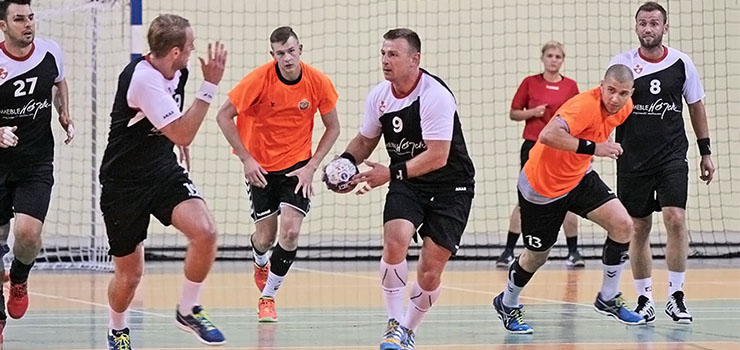 Szczypiornici KS Meble Wjcik rozgromili Spjni Gdynia. Zobacz zdjcia z meczu
