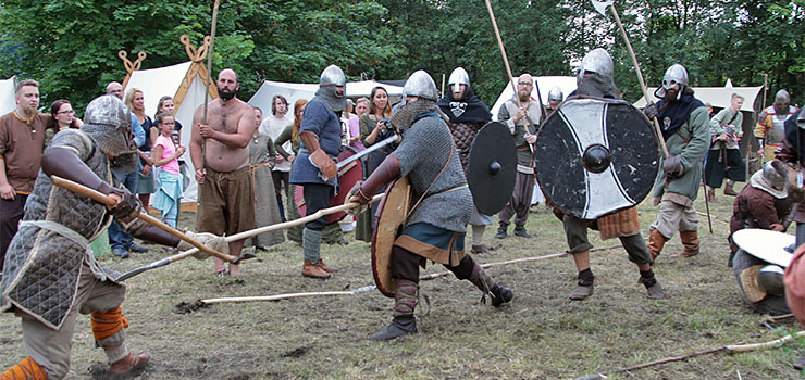 Nie boisz się wikingów? Przyjdź na Wyspę Spichrzów, tu trwa festiwal historyczny