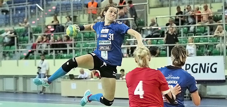 Drugi turniejowy remis szczypiornistek Kram Startu. Zobacz zdjęcia z meczu z Piotrcovią