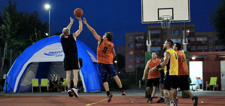 Czarna Kobra najlepsza w Nocnym Trio Basket