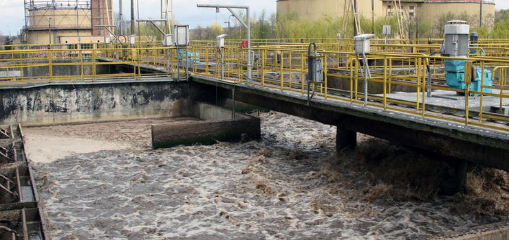 Pracownik oczyszczalni utonął w silosie? Sprawę bada prokuratura i inspekcja pracy