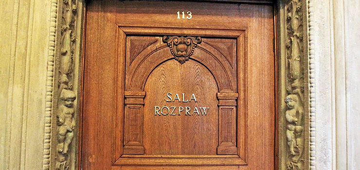 Zabi on, okaleczy crk. Min rok, a proces nadal nie ruszy