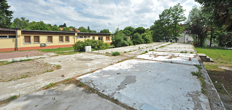 Obok planowanego Lidla na Kochanowskiego powstanie park handlowy? Inwestor zakupi teren od Miasta