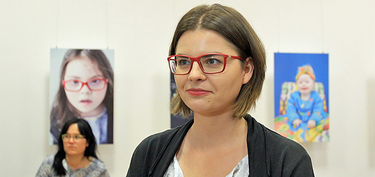 "To mój sposób na oswajanie niepełnosprawności". (Nie)zwyczajne zdjęcia Kamili Bannach - Kądziałko