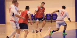 Zg�o� dru�yn� do rozgrywek Elbl�skiej Ligi Halowej