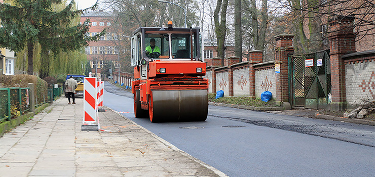 Na Prusa i Mielczarskiego kierowcy nie bd ju jedzi po dziurach. Nierwnoci pokry nowy asfalt