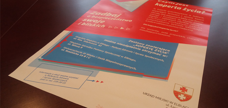 Po co w lodówce "koperta życia"? "Ratownik będzie miał w jednym miejscu wszystkie informacje"